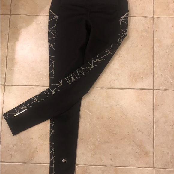 SOLD ON MERCARI Athleta Fleece-Lined Leggings - Picture 2 of 5